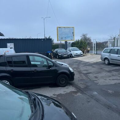 Commerce 4 pièces 50000 €