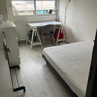 Appartement 1 pièces 470 €