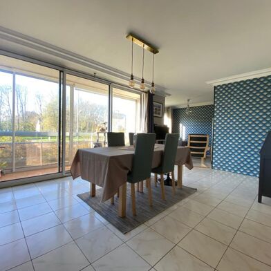 Appartement 4 pièces 170400 €