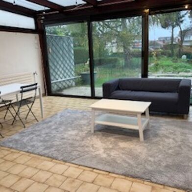 Appartement 2 pièces 700 €