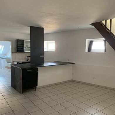 Appartement 3 pièces 720 €