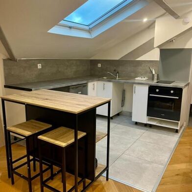 Appartement 2 pièces 900 €