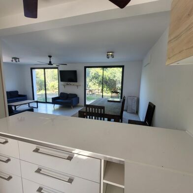 Maison 6 pièces 1851 €