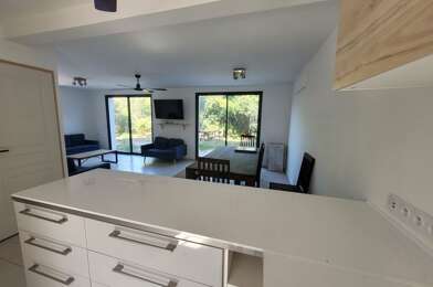 Maison 6 pièces 1851 €