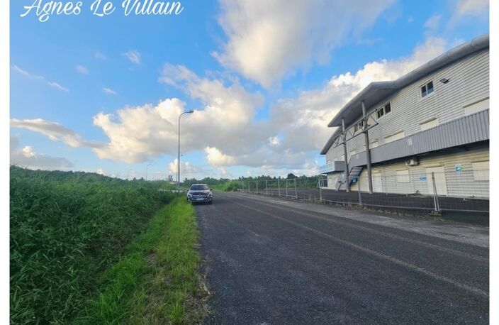 Terrain Commercial dans la ZAC de Nolivier — photo 2