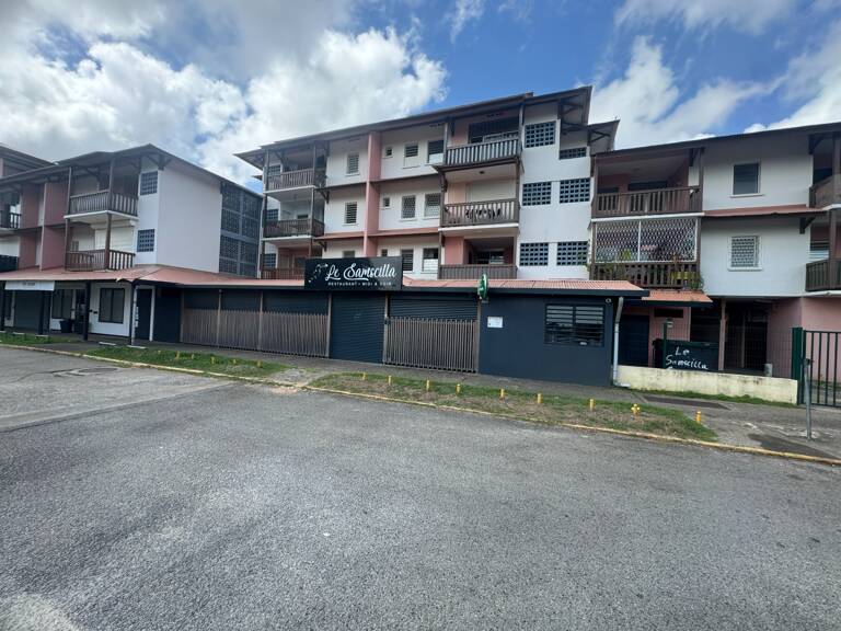 A vendre, superbe fonds de commerce d'un grand Restaurant idéalement situé à Kourou — photo 1