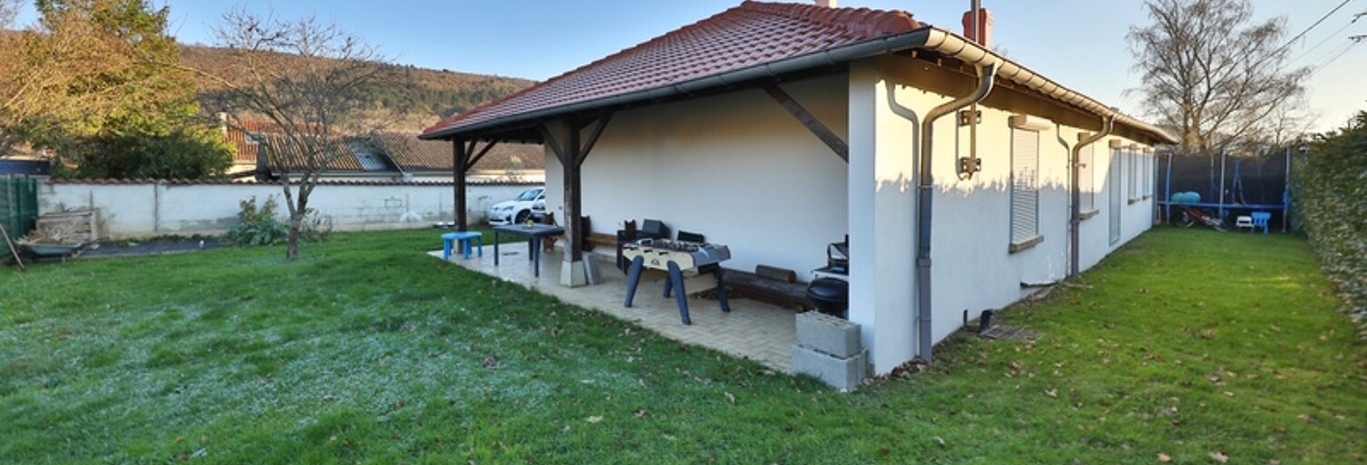 Maison 4 Pièces 114 m² à vendre à Saint-Étienne-du-Bois (01370)