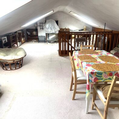 Maison 7 pièces 240000 €