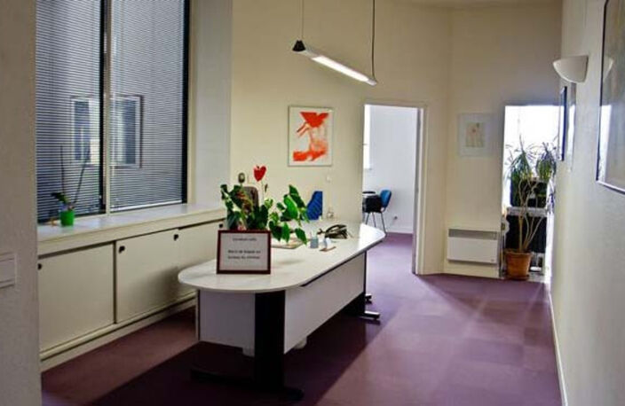Dpt Loiret (45), à louer ORLEANS Bureau de 18 m² — photo 2