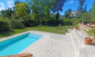 Maison 7 Pièces 250 m² à vendre à Saint-Cyr-sur-Mer (83270)