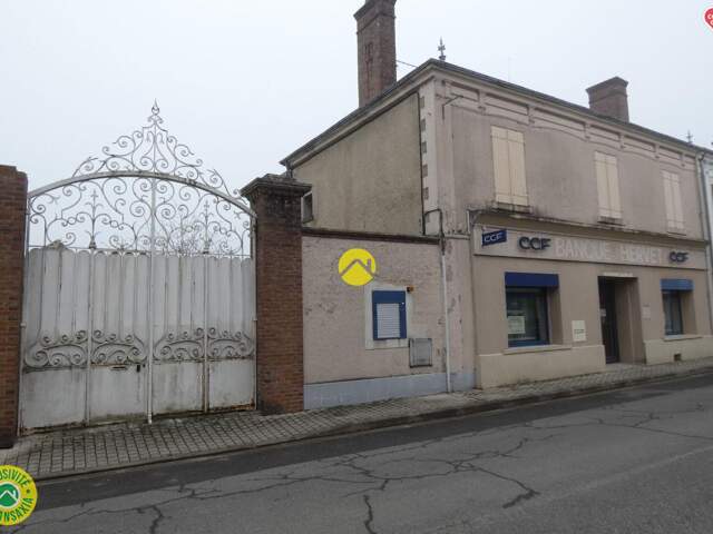 ANCIENNE BANQUE — photo du bien