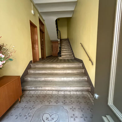 Appartement 5 pièces 157000 €