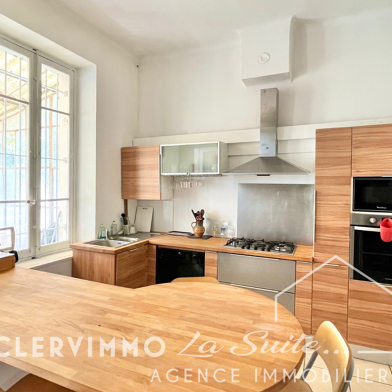 Appartement 4 pièces 1309 €