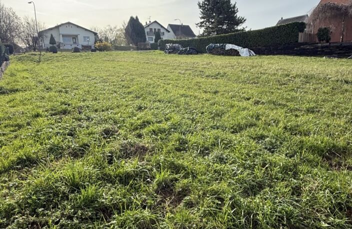 Réf: 11156 – Prix: 295.000 € – Terrain env. 11 ares, viabilisé, libre d’architecte! — photo 2