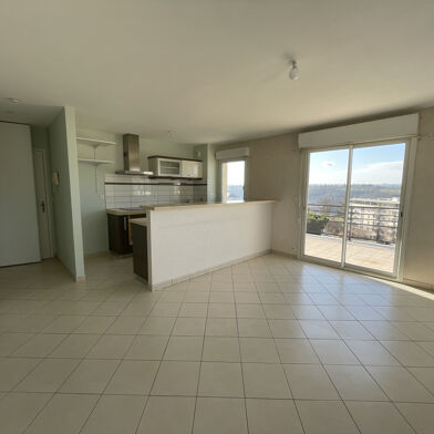 Appartement 3 pièces 650 €