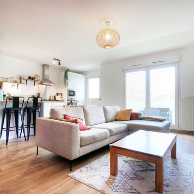 Appartement 3 pièces 296900 €