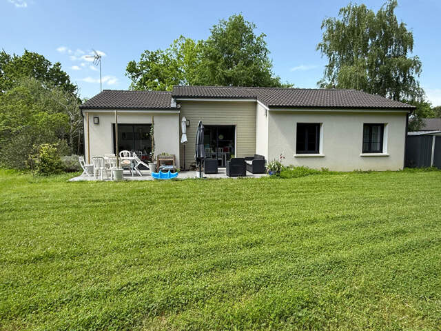 Maison contemporaine 95m² 3 chambres à St Martial — photo du bien