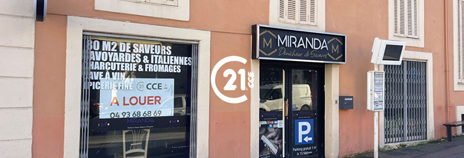 Commerce  70 m² à louer à Cannes (06400)