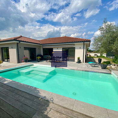 Maison 4 pièces 680000 €