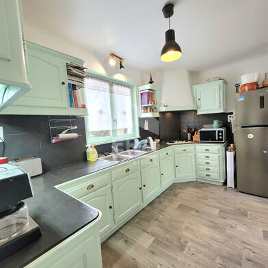 Maison 4 pièces 1200 €