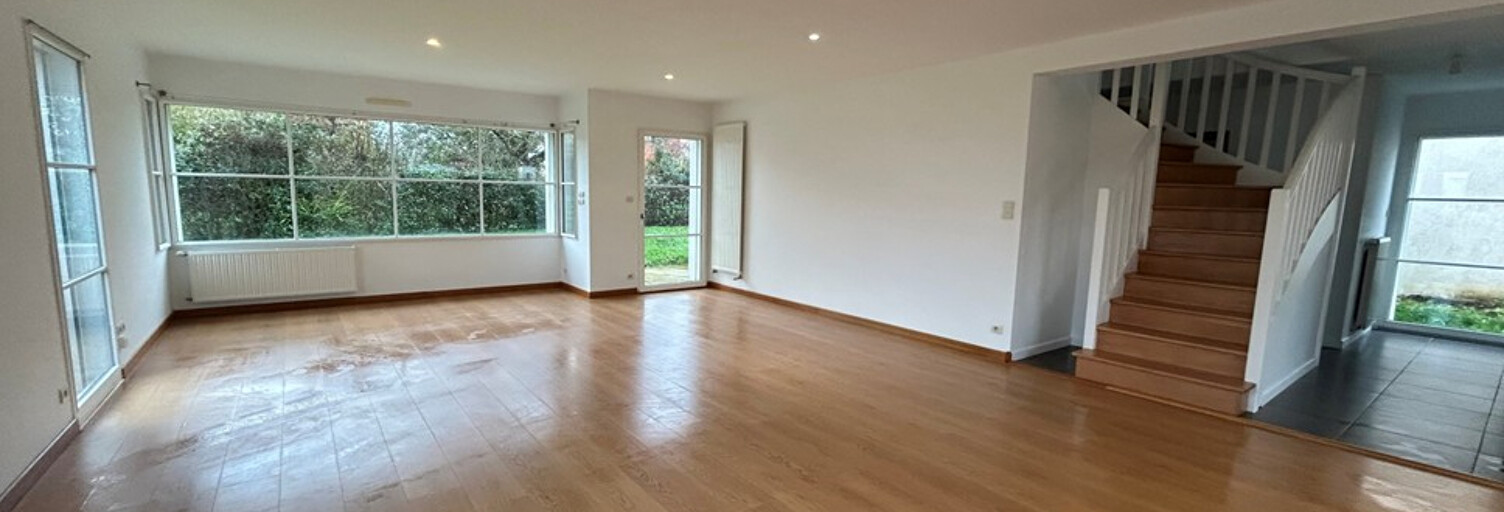 Maison 7 Pièces 160 m² à louer à Le Rheu (35650)