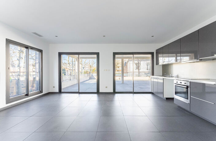 APPARTEMENT T3 SAINT BARNABE CENTRE 12EME — photo 4