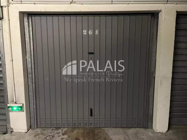 GARAGE FERME GAMBETTA/ PROMENADE — photo du bien