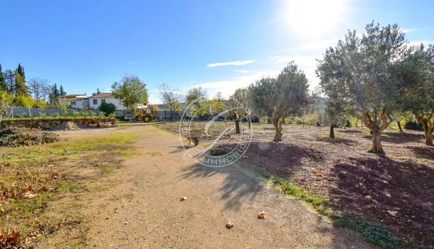 Villa / Maison 8 pièces  à vendre Salernes 83690