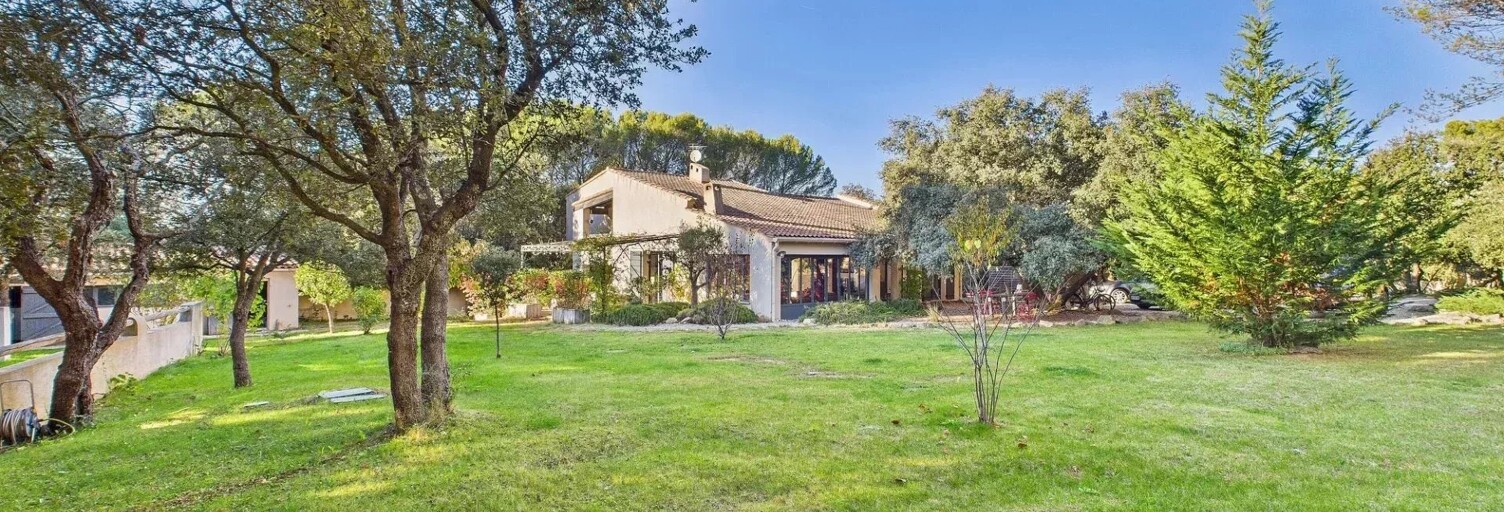 Maison 8 Pièces 252 m² à vendre à Rognes (13840)