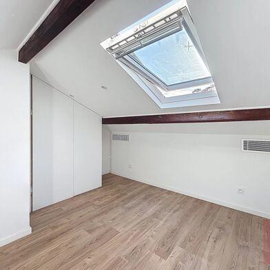 Appartement 2 pièces 200000 €