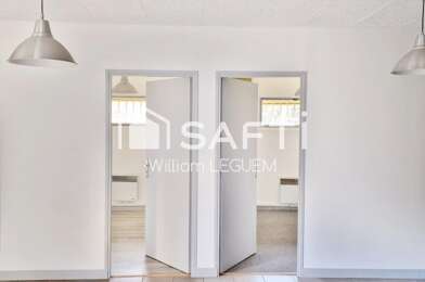 Bureau 3 pièces 740 €