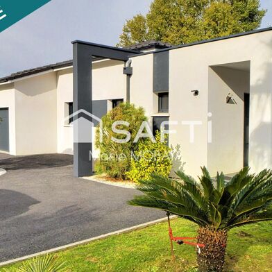 Maison 7 pièces 610000 €