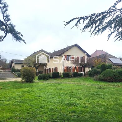 Maison 4 pièces 1400 €