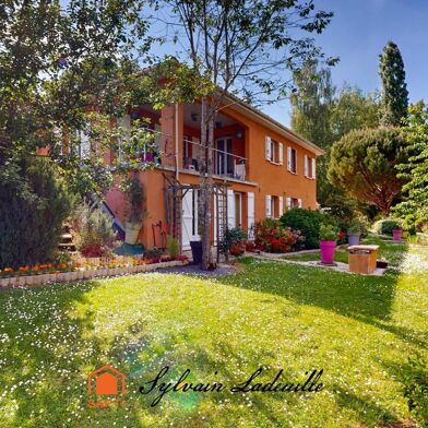 Maison 7 pièces 317700 €