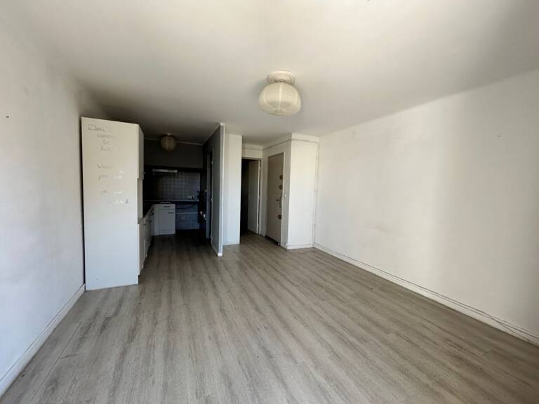3 Pièces + Cellier, Petit Boucanet — photo 1