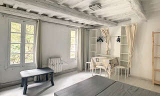 Immeuble  100 m² à vendre à Arles (13200)