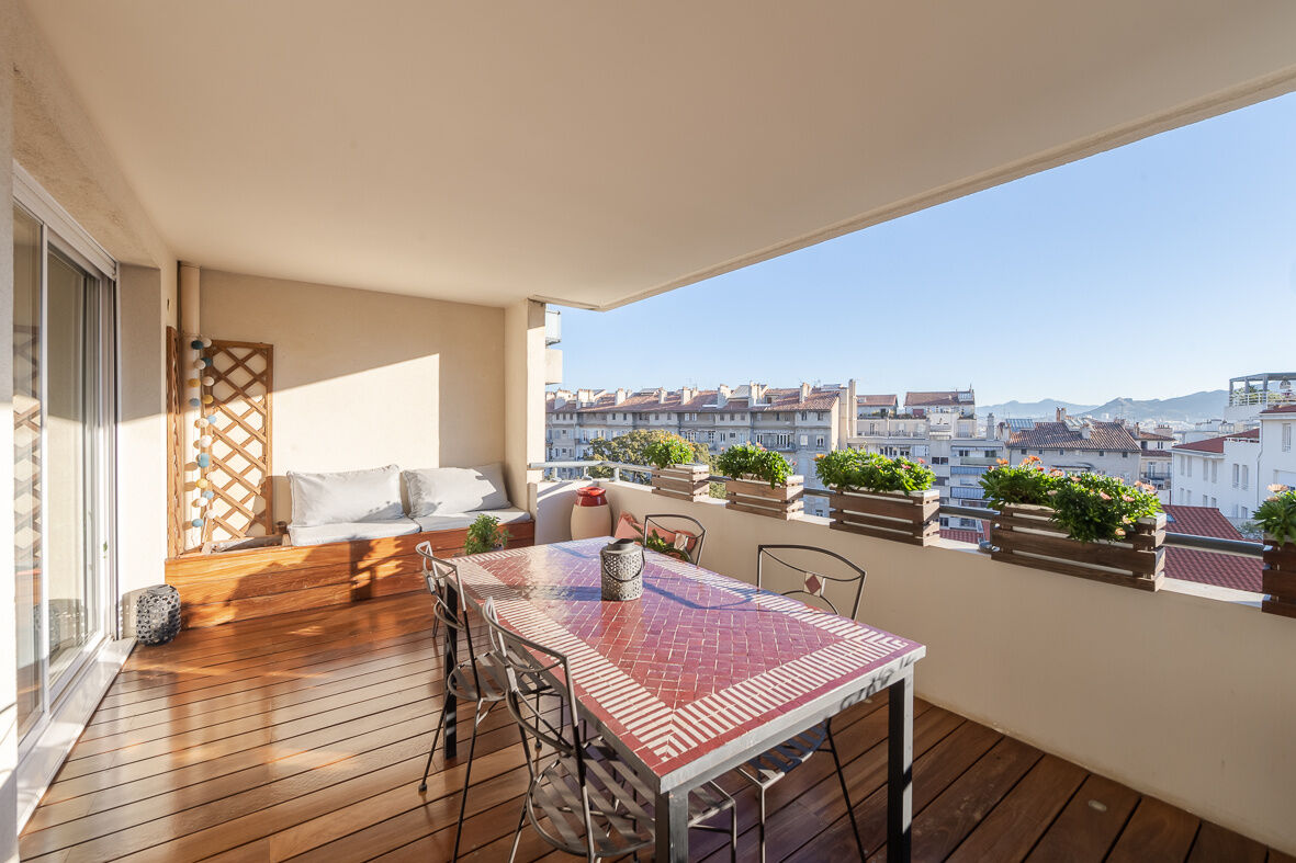 Appartement  T4 à vendre Marseille 8eme 13008