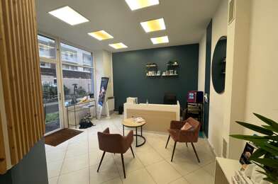 Local industriel  1627 €