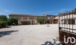 Maison 5 Pièces 980 m² à vendre à Violès (84150)