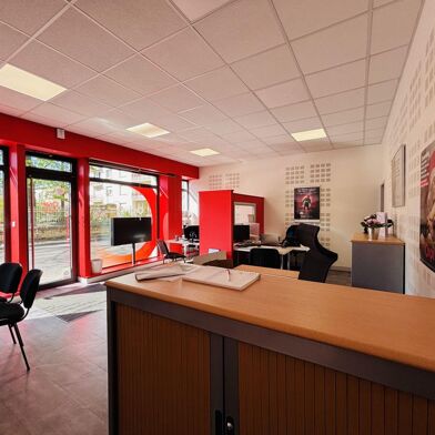 Commerce  159000 €