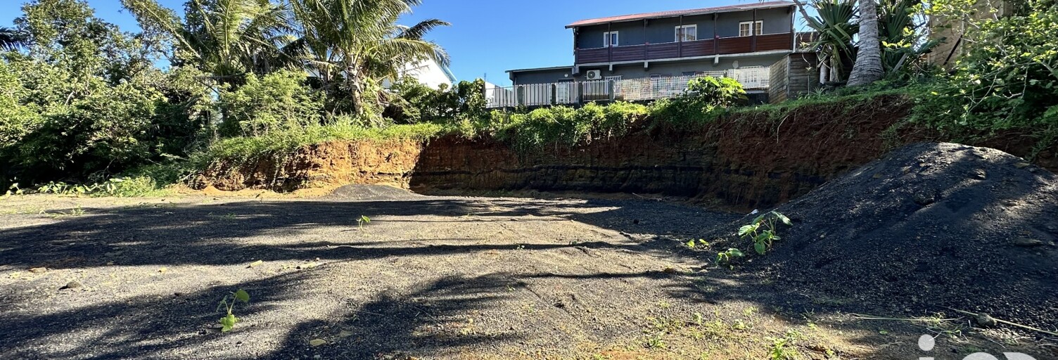 Terrain  985 m² à vendre à Saint-Joseph (97480)