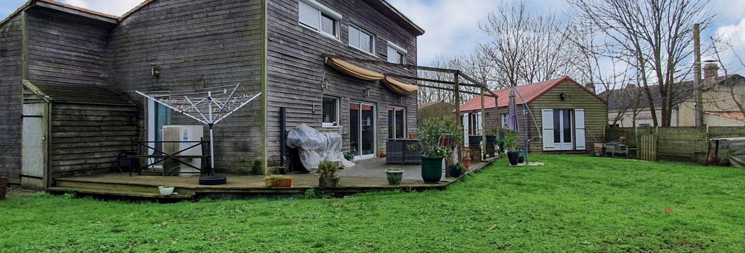 Maison 6 Pièces 131 m² à vendre à Saint-Denis-du-Payré (85580)