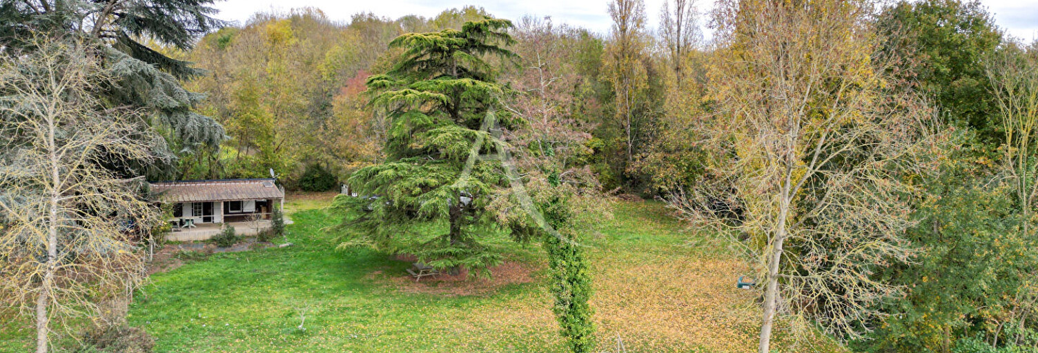 Terrain  2216 m² à vendre à Villiers-Charlemagne (53170)