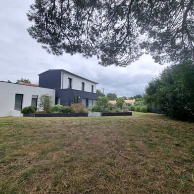 Maison 6 pièces 439000 €