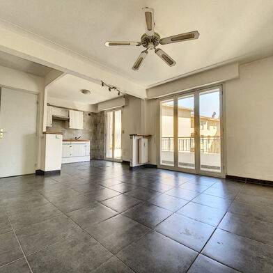 Appartement 1 pièces 778 €