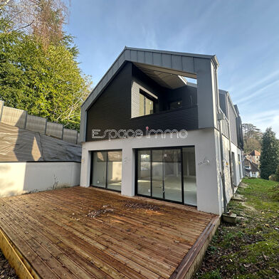 Maison 6 pièces 808500 €