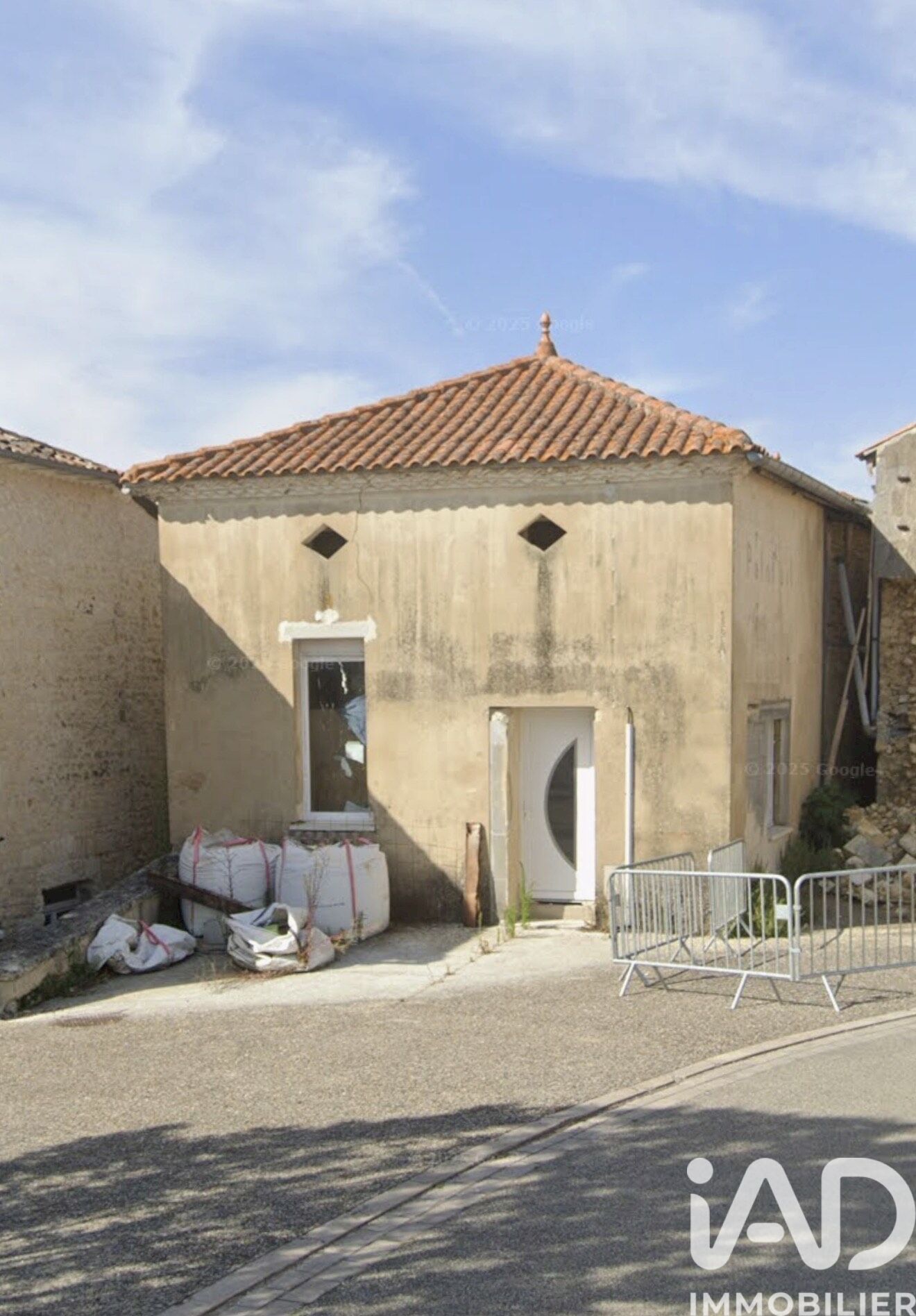 St-Bonnet-Sur-Gironde - 195m² - 7p. - 3ch.