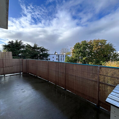 Appartement 3 pièces 954 €