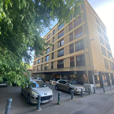 Appartement 3 pièces 1574 €