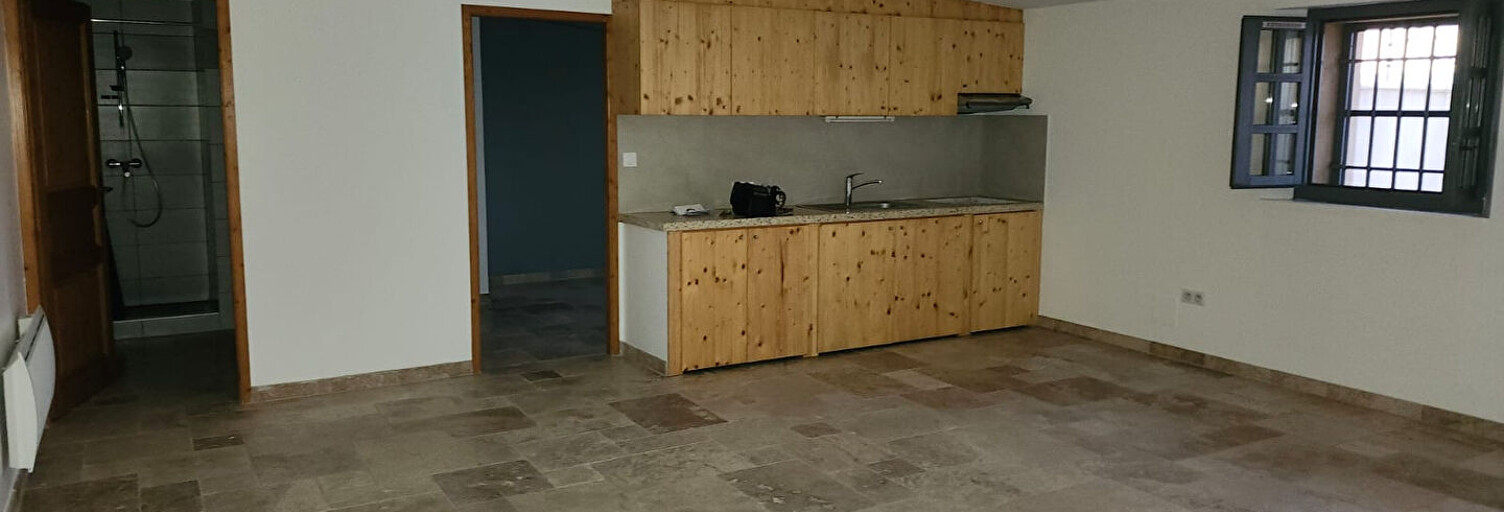 Maison 2 Pièces 55 m² à louer à Saint-Martin-de-Crau (13310)